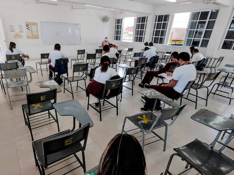 La Secretaria de Educación confirma que todo seguirá igual: no habrá masivo retorno a las aulas
