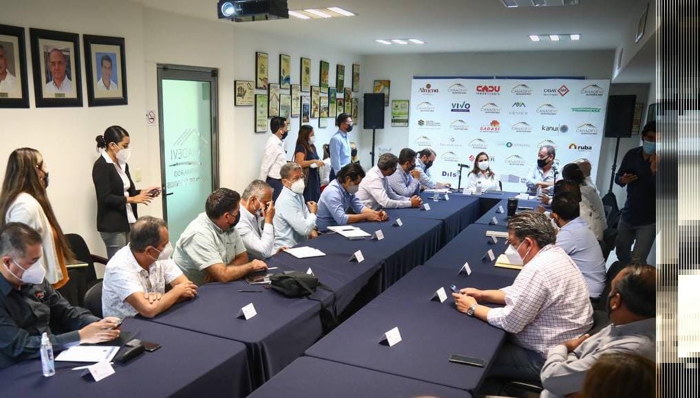 Trabajo Constante y coordinado con cámaras empresariales en Cancún