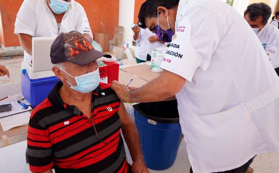Inicia vacunación de refuerzo en Quintana Roo