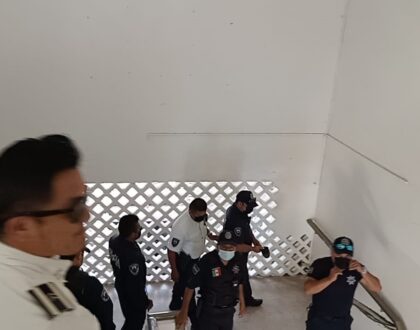Dan ultimátum policías de Cozumel a Juanita Alonso