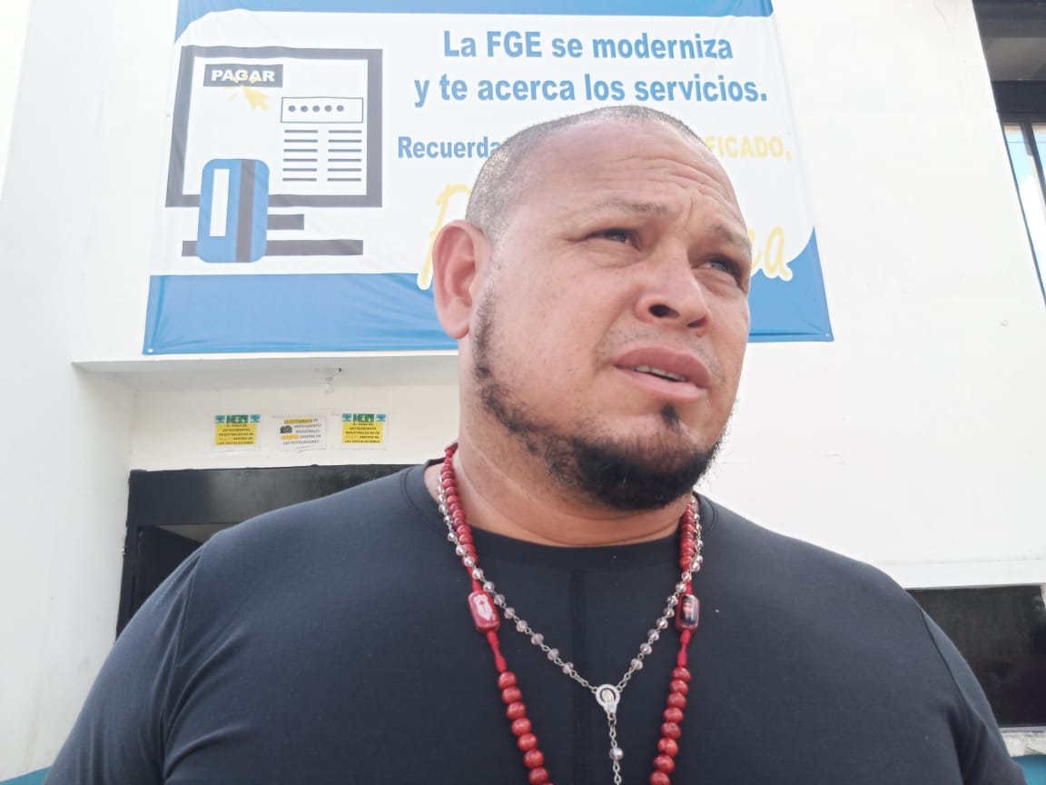 Padre de familia venezolana baleada denuncia al IMSS por negligencia, tras muerte de su hijo