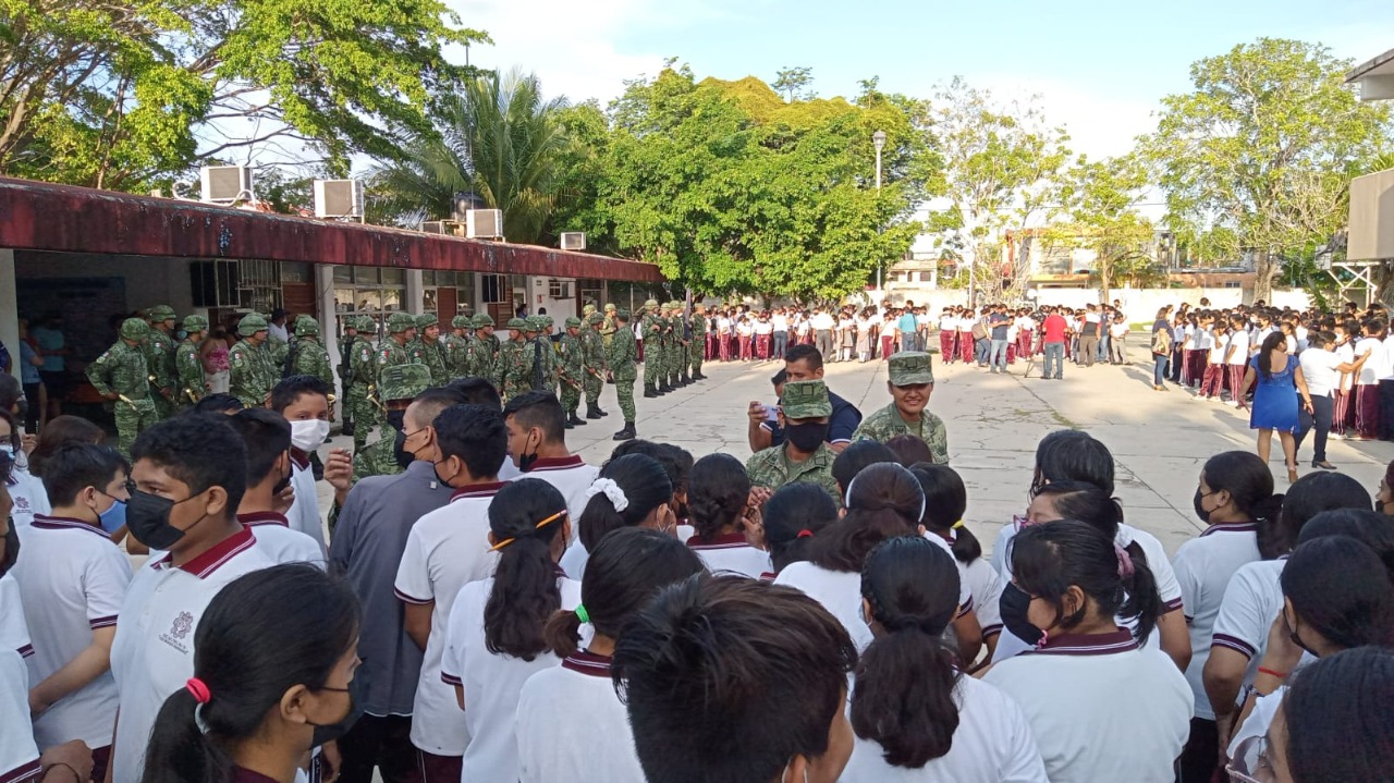 Vigila Ejército escuela en Chetumal en la que apareció un arma de fuego