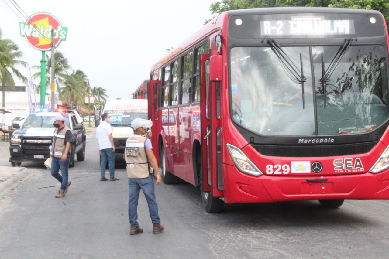 Reanudan horario nocturno rutas de transporte urbano de Cancún