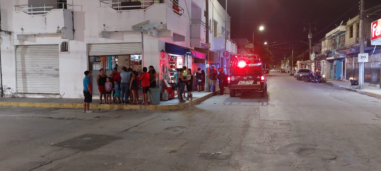 Asaltan a mujer al salir de una tienda en Playa del Carmen; hay un detenido