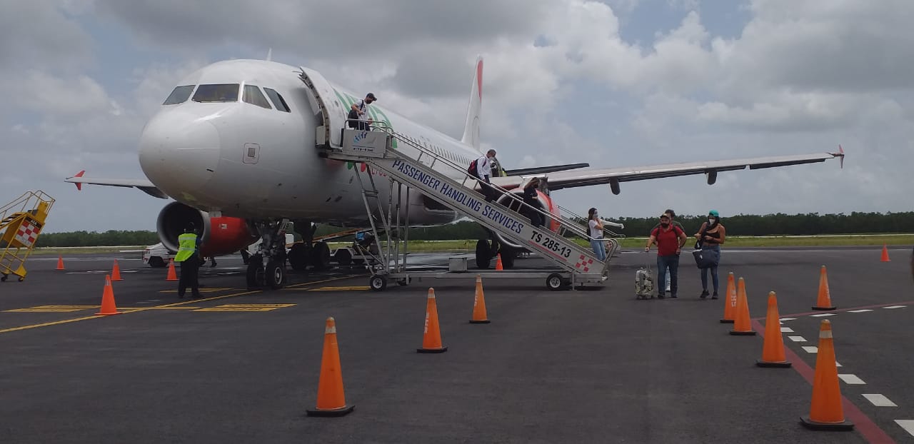 Incrementan 3 aerolíneas extranjeras sus frecuencias hacia Cozumel